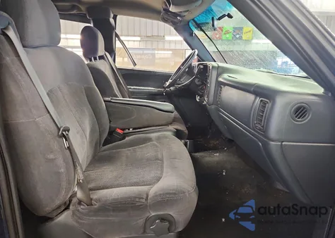 2002 Chevrolet Silverado K1500 z USA, uszkodzony, nr VIN 1GCEK19T52Z259052